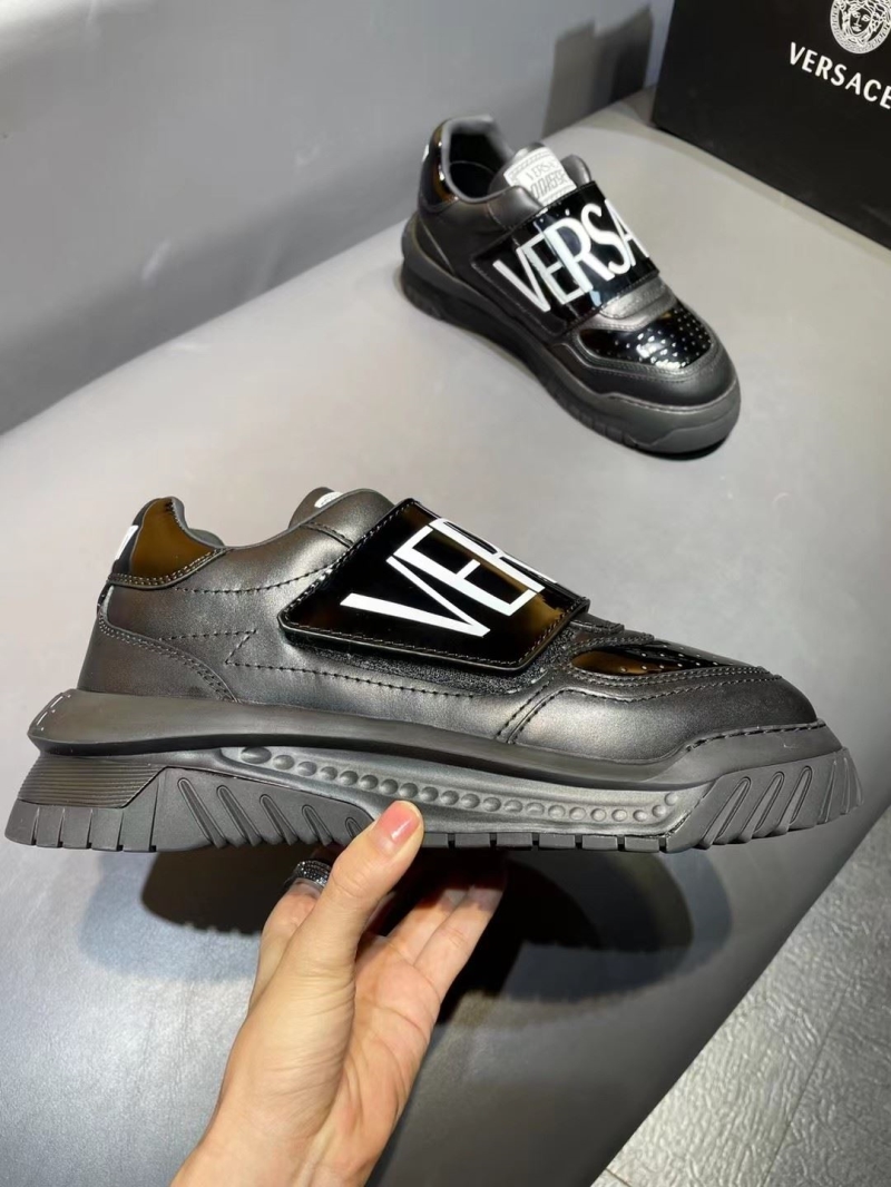 Givenchy Sneakers